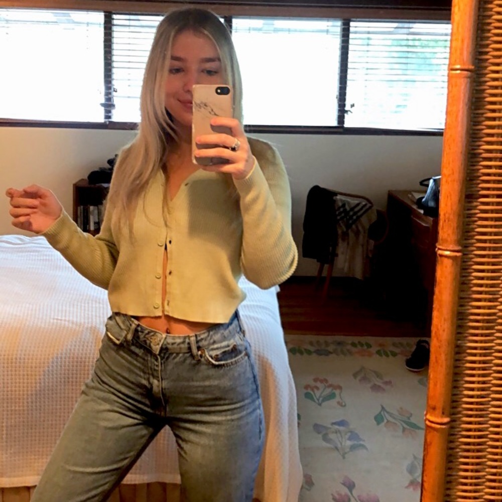 Brandy Melville Cardigan